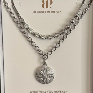 Elegant Necklace with Pendant BP